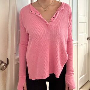 Women’s Long Sleeve Aerie Pink Waffle Knit Henley Top Size Small